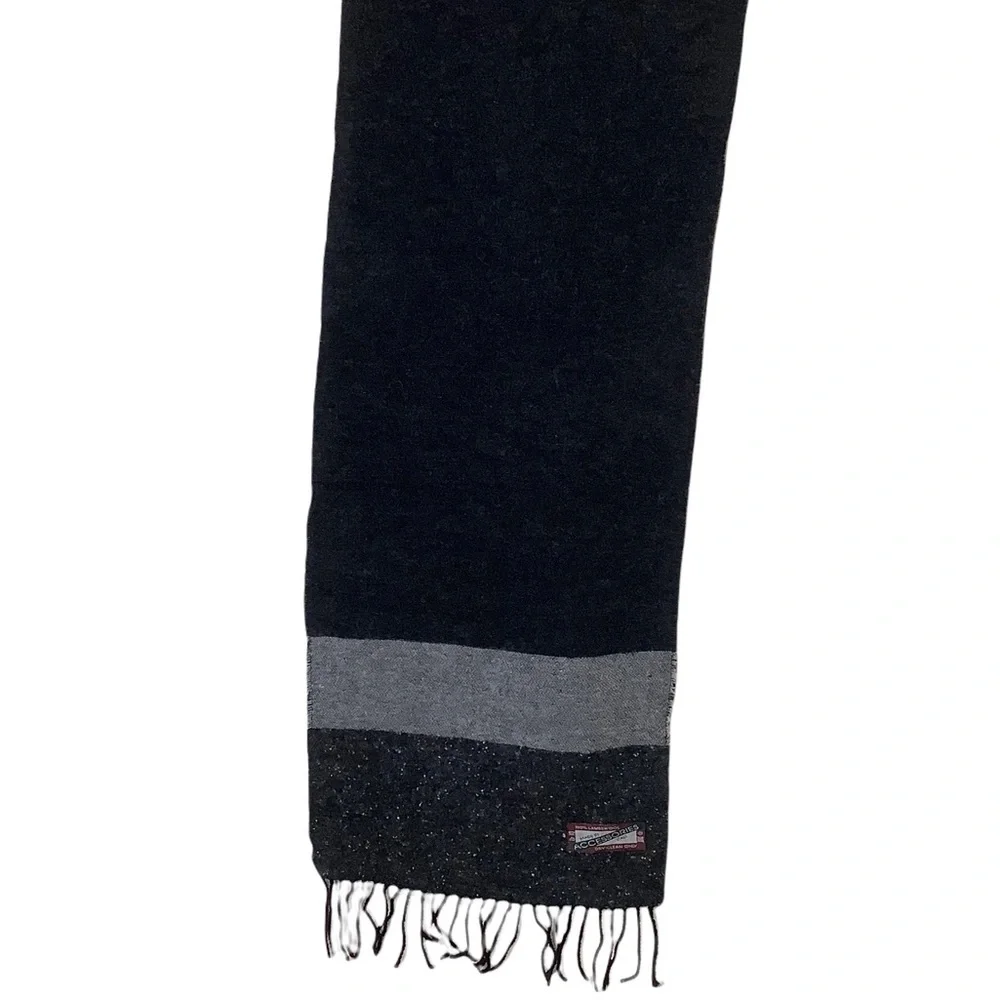 Vintage Made in‎ Italy Men's Gray 100% Wool Fringe Winter Scarf